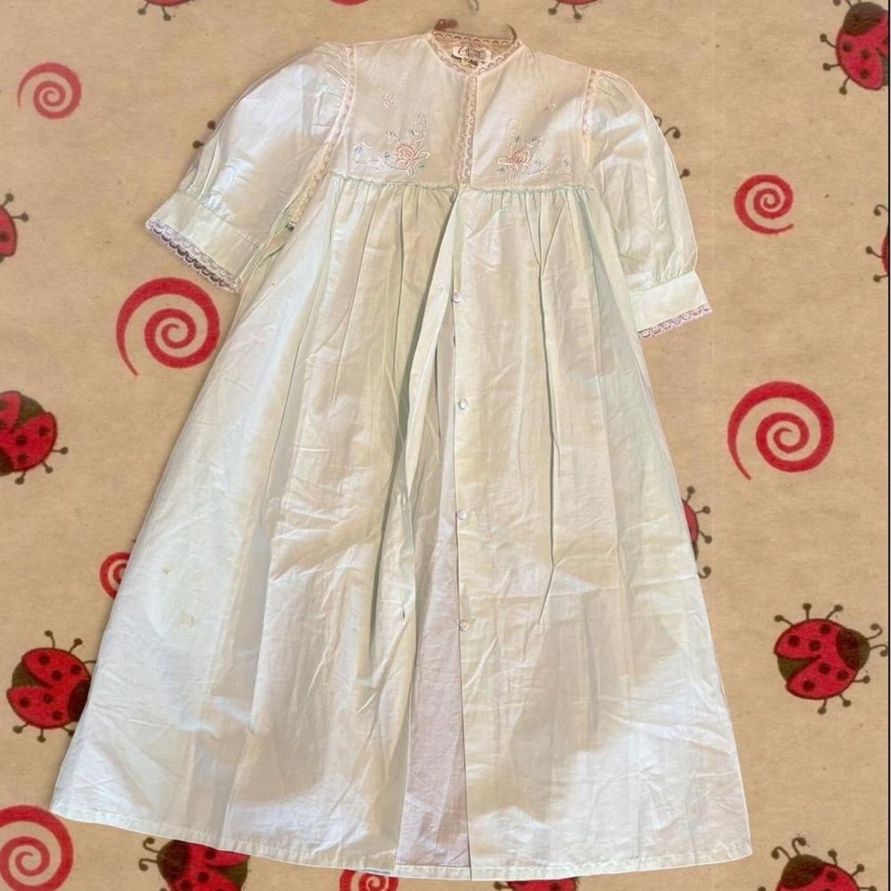 vintage nightgown